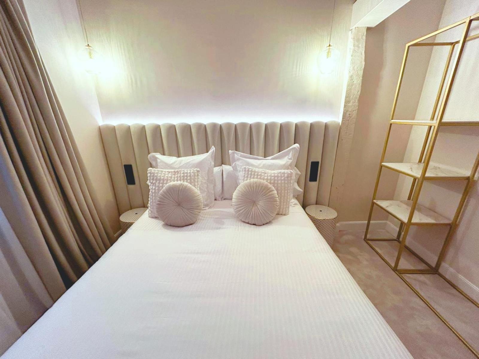 Lemon Suites Santander Quarto foto