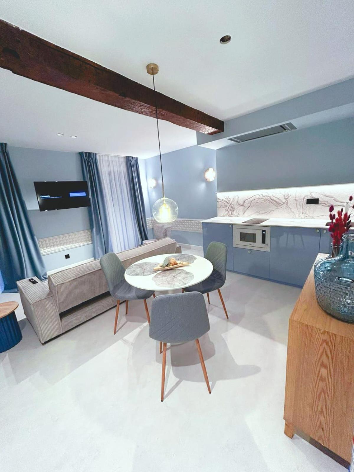 Lemon Suites Santander Quarto foto